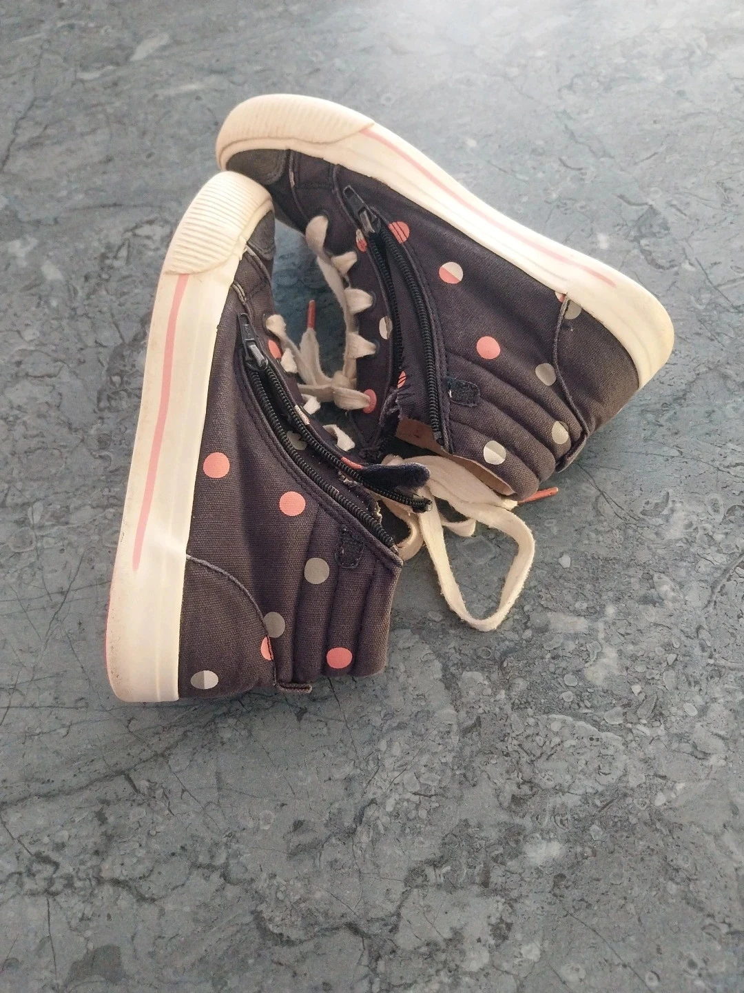 Lace-up sneaker with closure Size 31 – photo 7